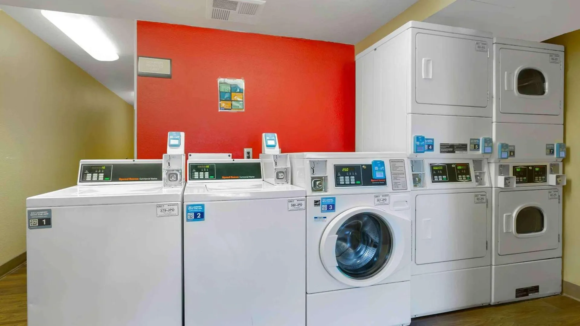 Extended Stay America Select Suites - Phoenix - Airport - E Oak St Hotel